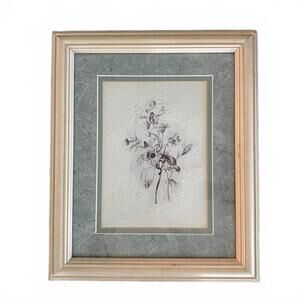 Vintage Pink Wood Floral Frame 12x10in Sturdy Wall Art Shabby Cottagecore